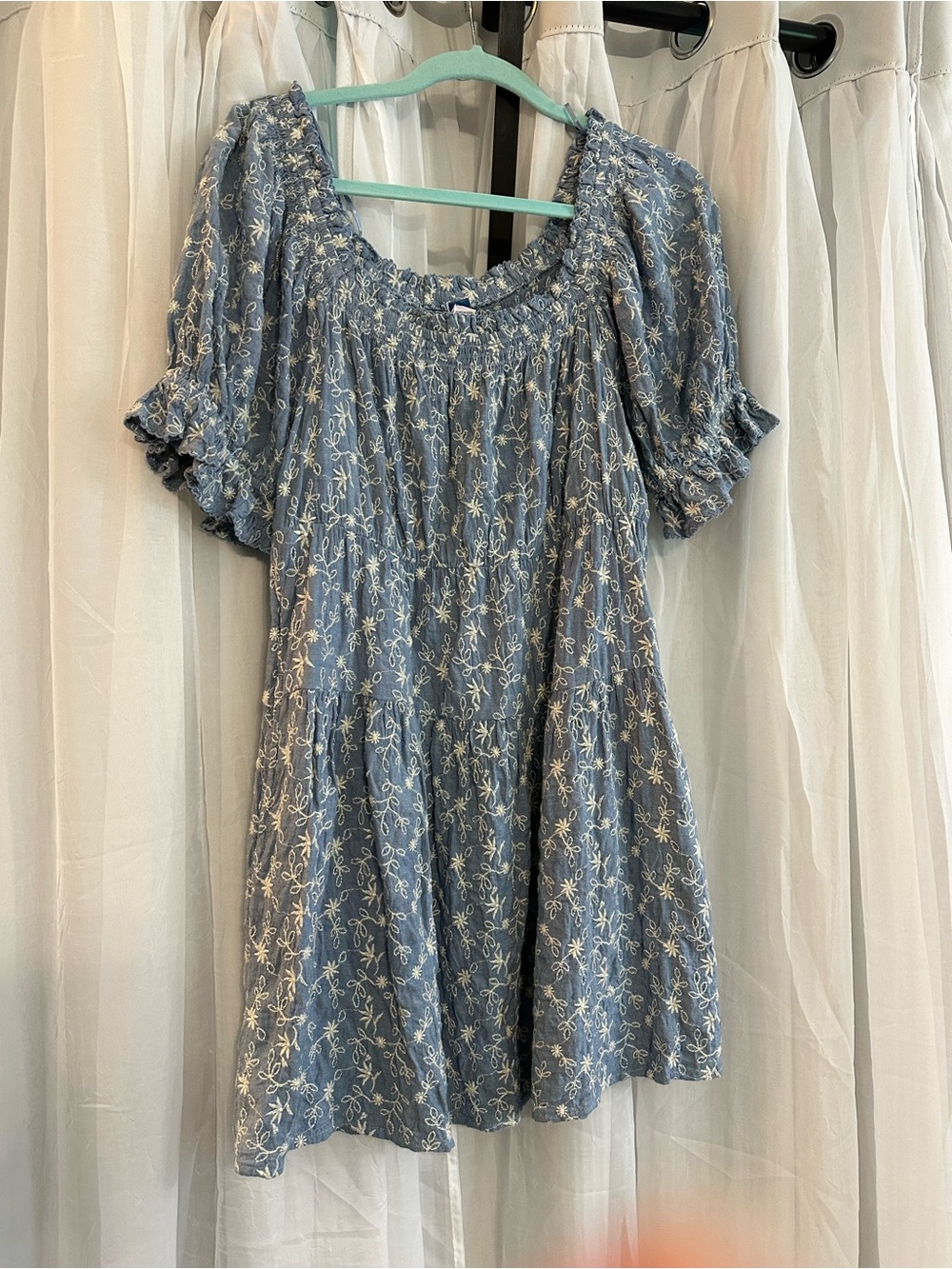 Old Navy Blue Embroidered Floral Peasant Short Sleeve Mini Dress